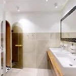 Direkt Am Mit Meerblick Und Balkon,villa Glückspilz, *