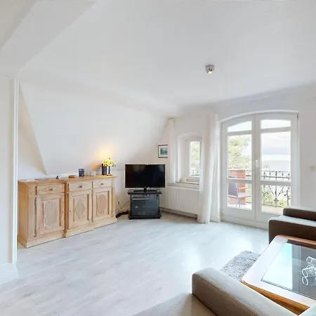 Direkt Am Mit Meerblick Und Balkon,villa Glueckspilz, 公寓