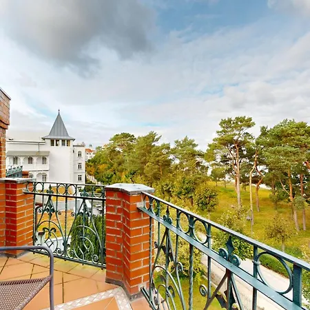 Direkt Am Mit Meerblick Und Balkon,villa Glueckspilz, *