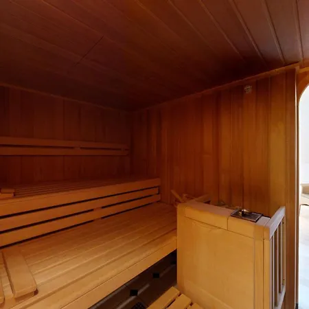 Direkt Am Mit Meerblick Und Balkon,villa Glueckspilz, 公寓