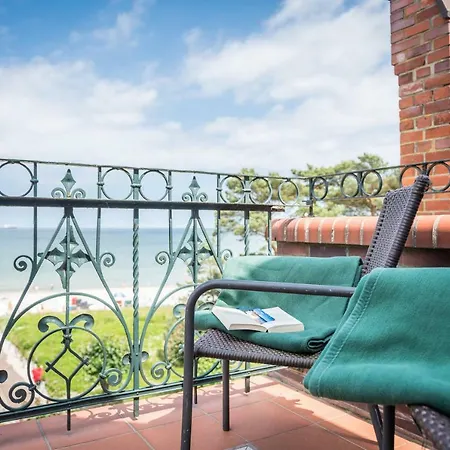 Apartment Direkt Am Mit Meerblick Und Balkon,villa Glueckspilz,