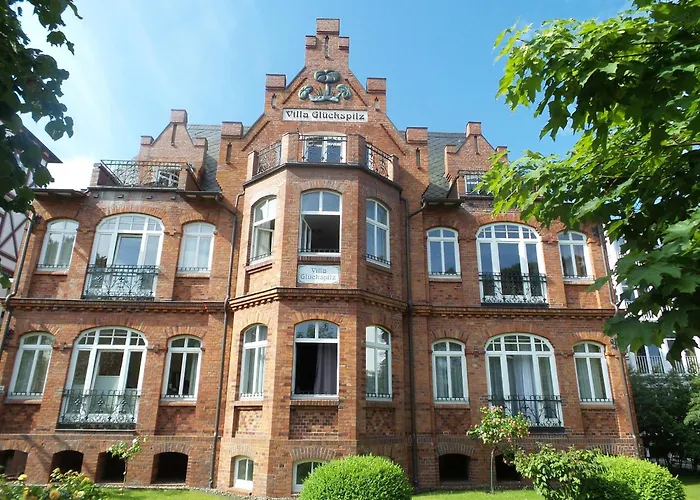 Direkt Am Mit Meerblick Und Balkon,villa Glueckspilz, Binz